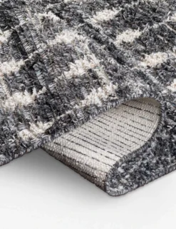 Amani Indoor / Outdoor Rug -Home Product Store BHC 2301 fold