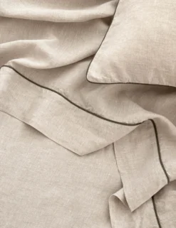 European Flax Piped Linen Flat Sheet By Cultiver -Home Product Store CULTIVER Piped Linen Flat Sheet Natural Forest scaled
