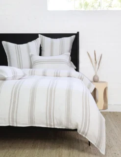 Jackson Linen Duvet By Pom Pom At Home -Home Product Store O 0170 WN 03 LIFESTYLE scaled