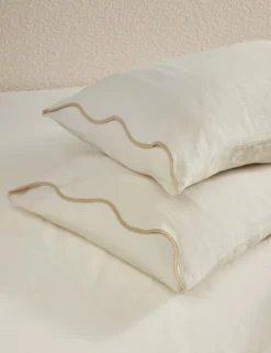 Essie Hemp Sham By Sarah Sherman Samuel -Home Product Store OteliaHempSham Cream Standard A0656698 2 Product scaled