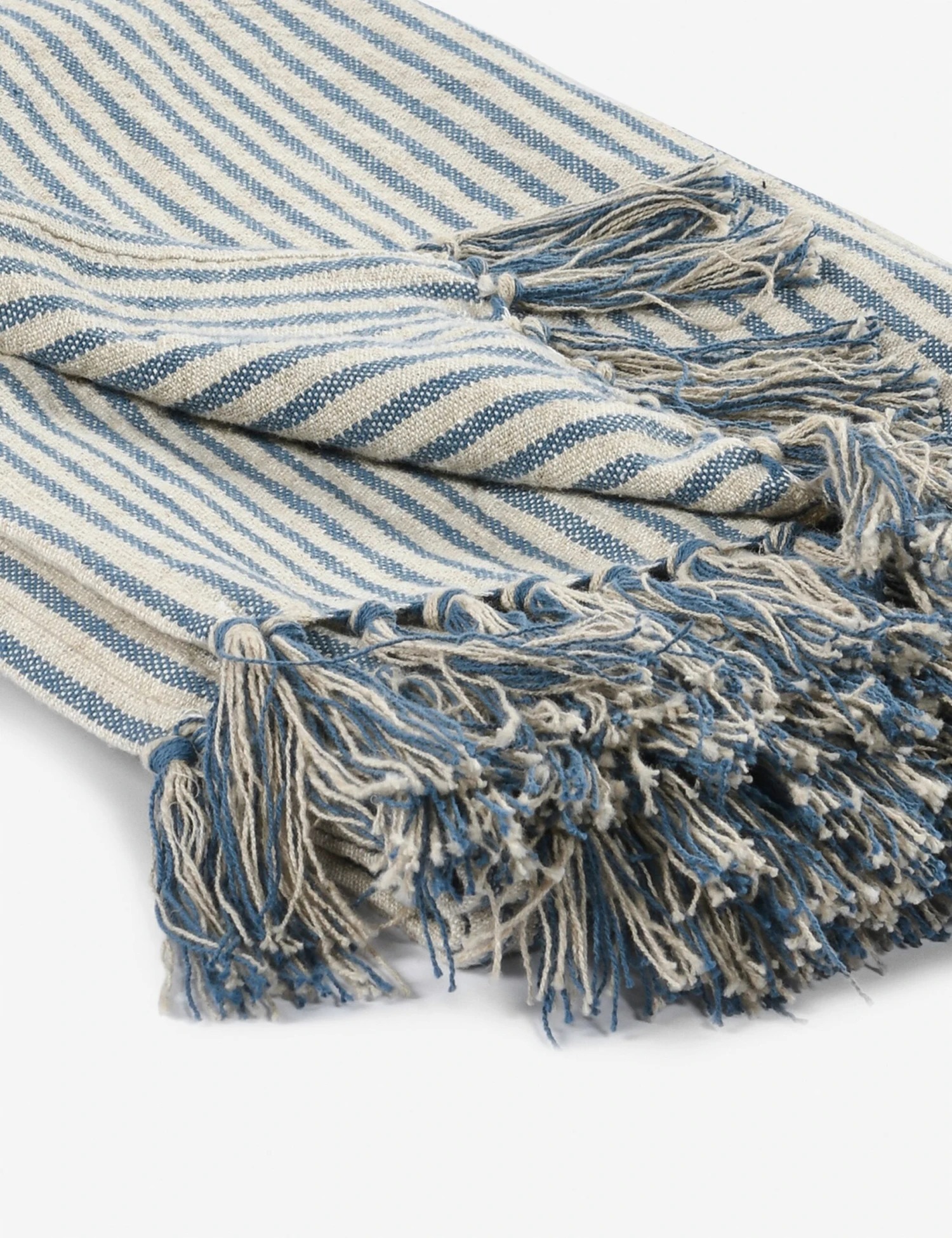 Stasiya Throw 3 Stasiya Throw - Image 3