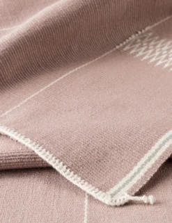 Kairi Throw -Home Product Store ngd03 thr100344 thr dt scaled