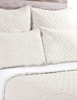 Hampton Quilted Coverlet By Pom Pom At Home -Home Product Store pom pom at home hampton coverlet cream 1 scaled